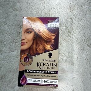 Schwarzkopf Keratin Color Permanent Hair Dye 11.7 Apricot Blonde